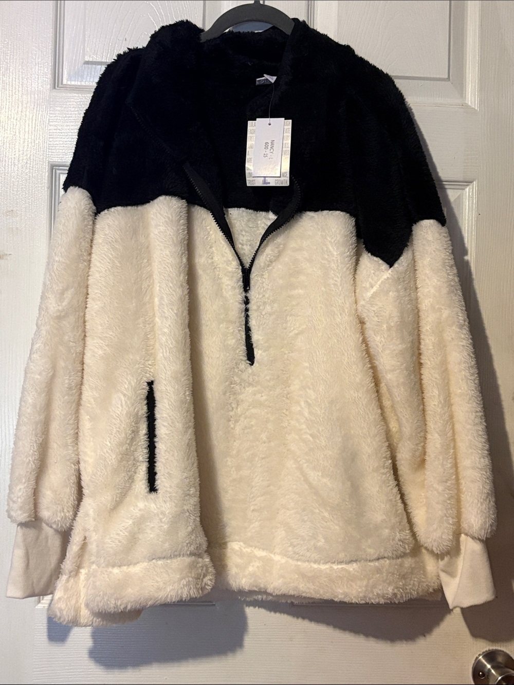 LuLaRoe Two-Tone Sherpa Pullover Jacket in Black & Cream